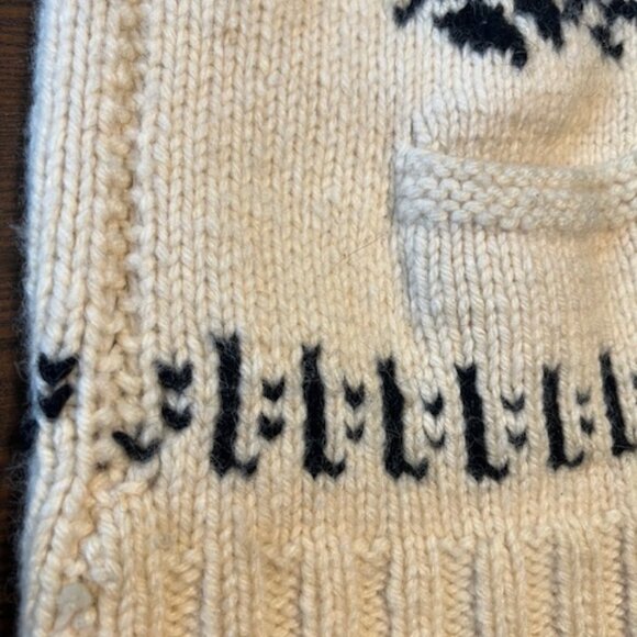 Cowichan Curling style Vintage 1960's Wool Sweater, Bulldozer - Picture 10 of 16